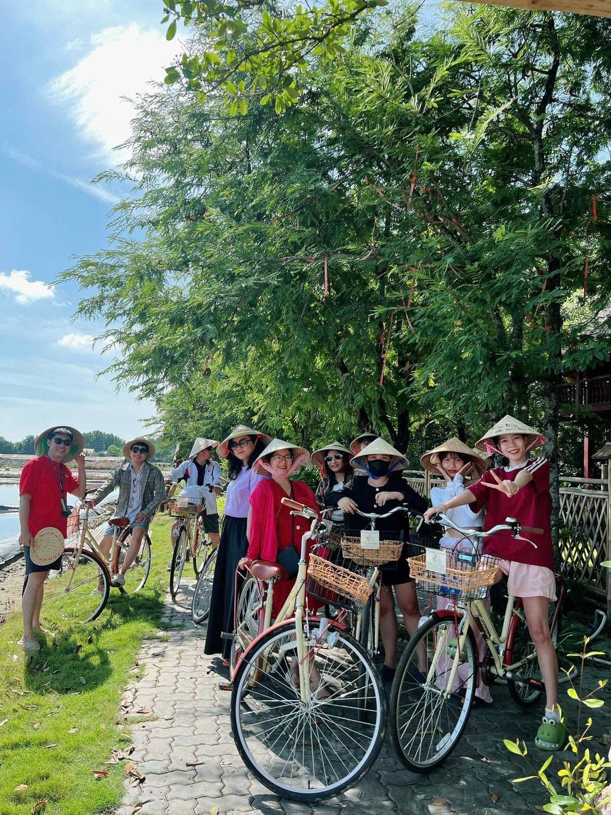 Rent bicycles at Thieng Lieng Community Tourism (3)