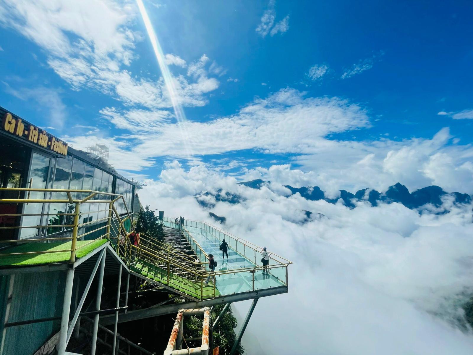 Elevator Ticket & Dragon Cloud Glass Bridge (2)