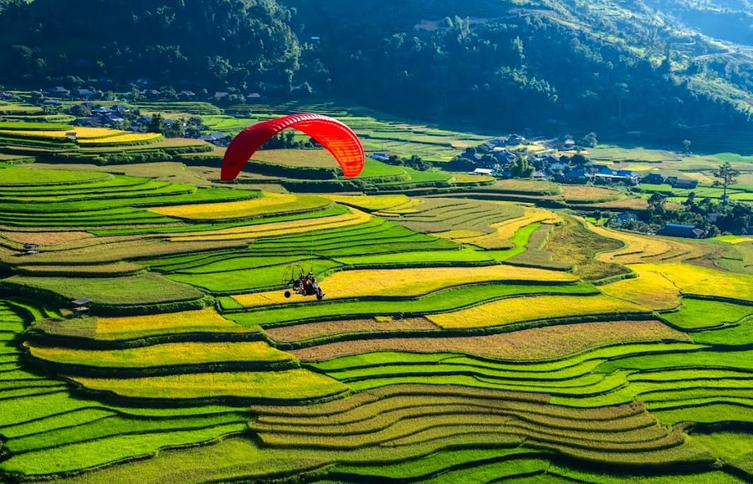 Paragliding - Mù Cang Chải Launch Site - Yên Bái