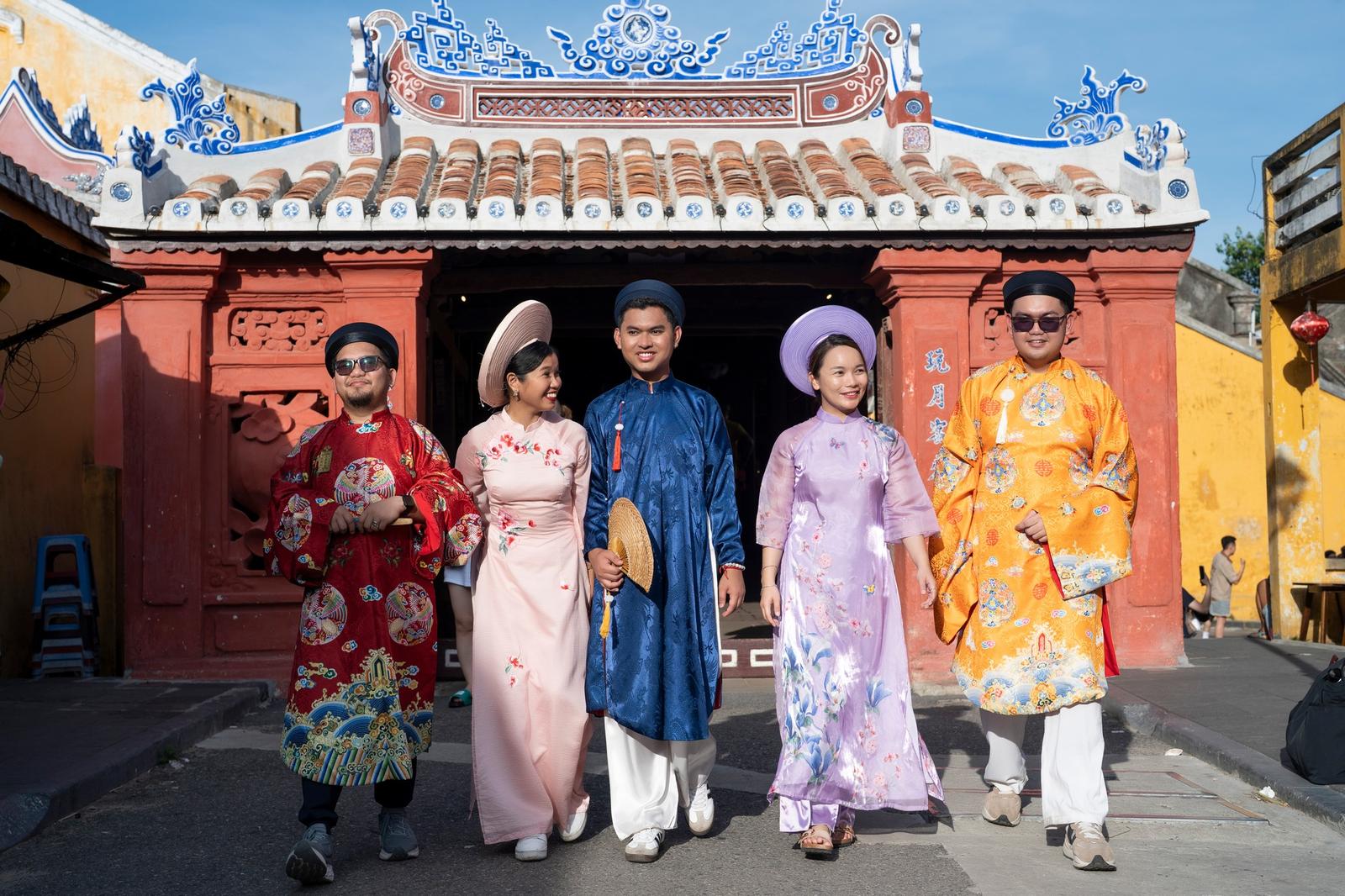 Viet Phuc Hoi An - Costume rental service