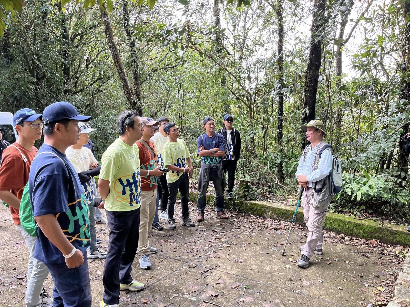 Tour Trekking Bạch Mã 2 ngày 1 đêm - Lưu trú Homestay Mê Ly  (2)