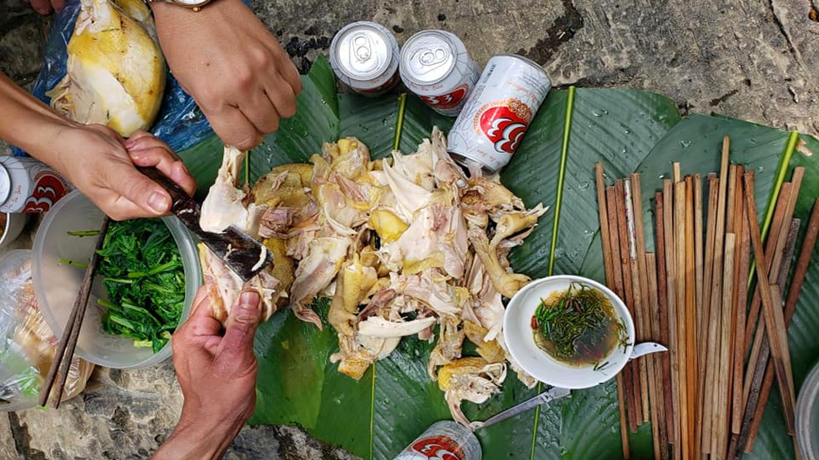 Boat into the forest, swim under Khuổi Nhi waterfall – the ultimate summer cool-down combo (3)