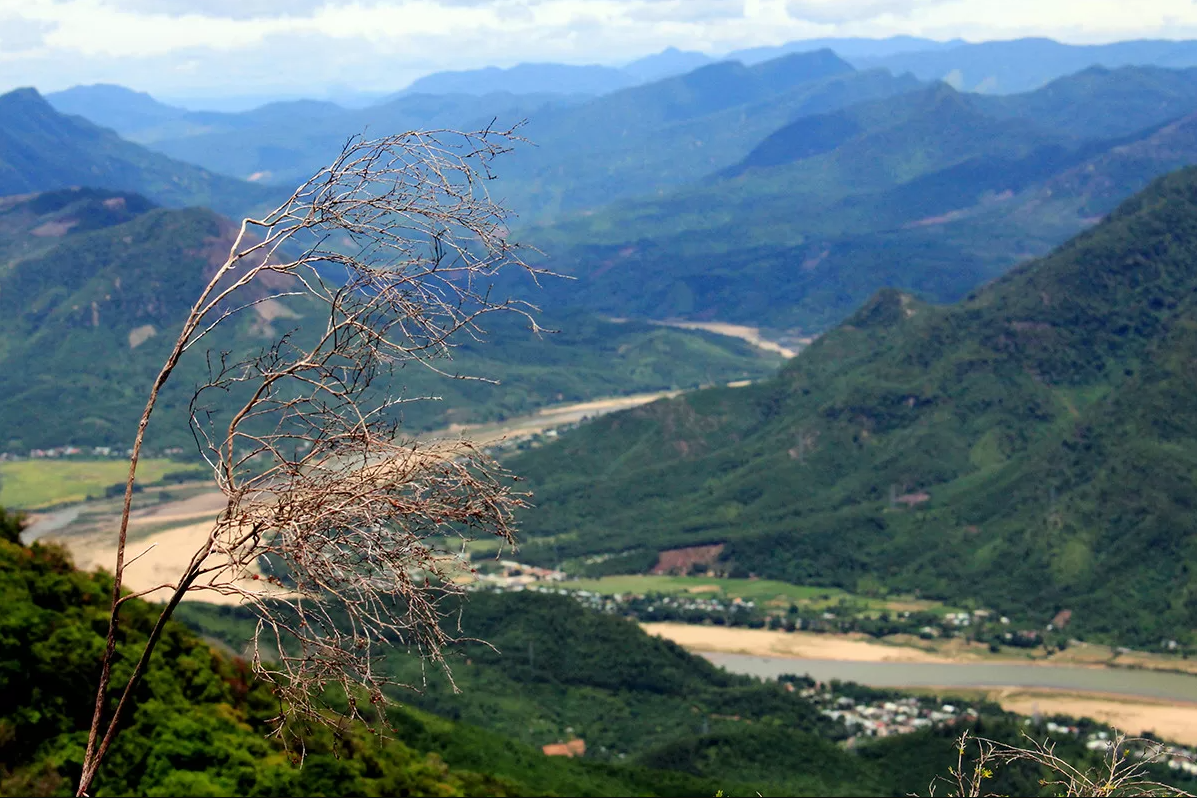 Đỉnh Am Thông – Mỏm đá Mặt Người, huyện Đại Lộc, tỉnh Quảng Nam (2)