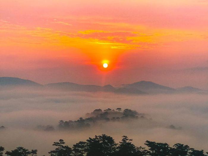 Doi Da Phu Hill (3)