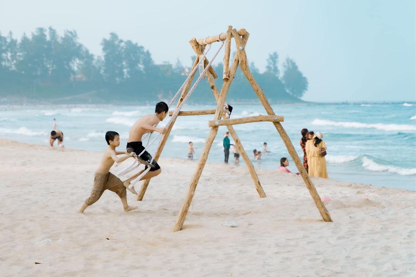 Bãi biển Cửa Tùng (2)