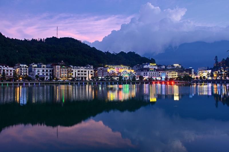 Hồ Sapa (2)
