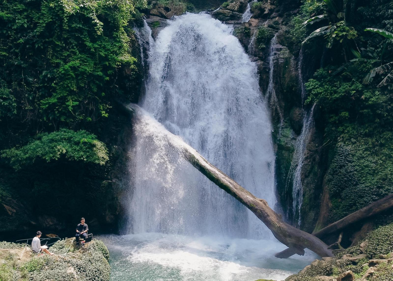 Khau Lan Waterfall (3)