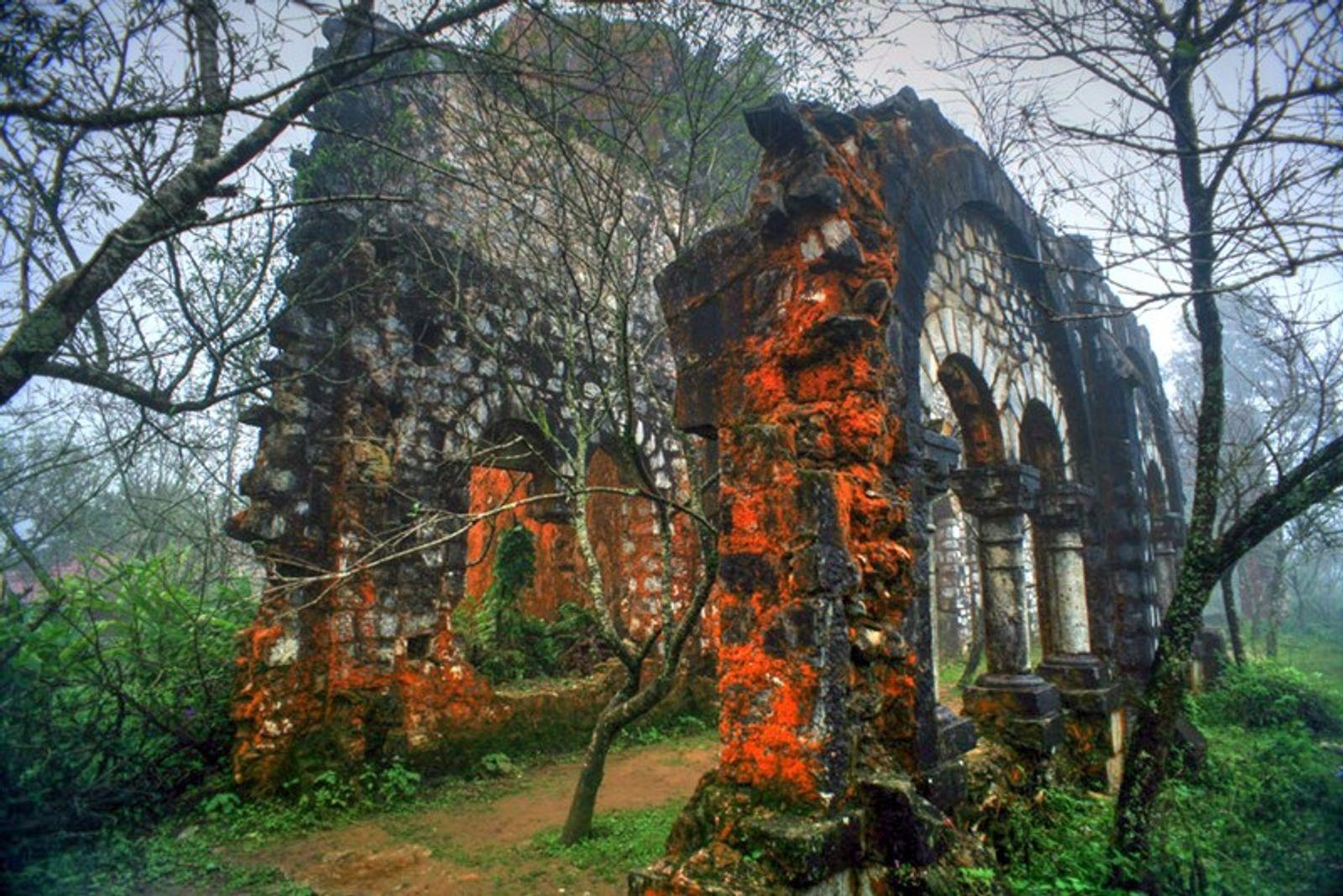 Ta Phin Ancient Monastery (3)