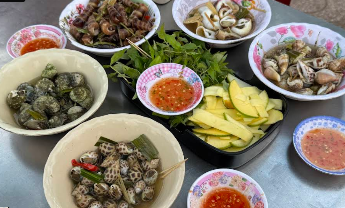Oc Hoa Eatery