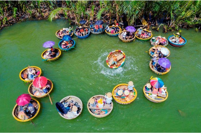 Bay Mau Coconut Forest - Basket Boat Service (2)