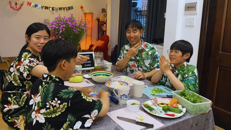 Family Cooking Class in Da Nang (1)