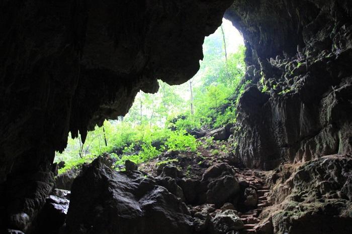Tour around Sung village and cave (Sung cave) (4)