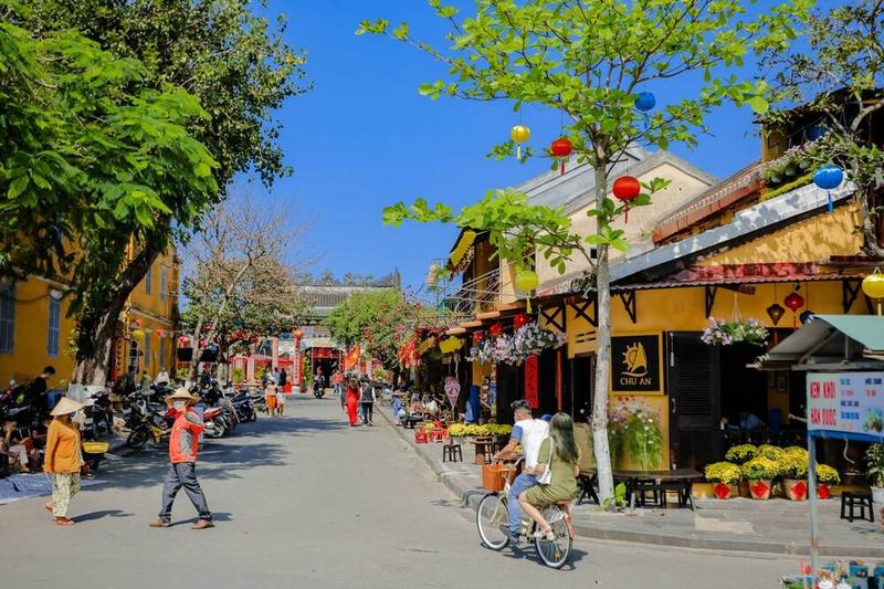 Hoi An City Tour - Boat Ride and Floating Lanterns (3)