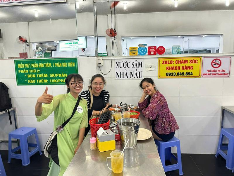 Chinh Phục ẩm thực chay Sài Gòn trên xe máy (3)