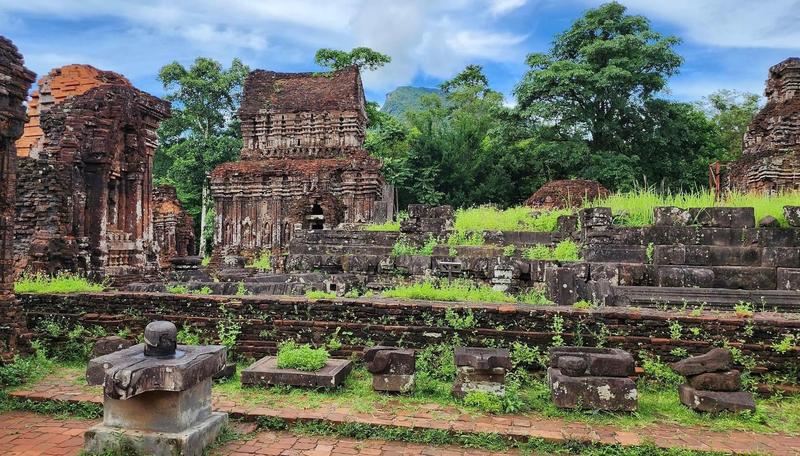 Mỹ Sơn Jeep Tour (2)