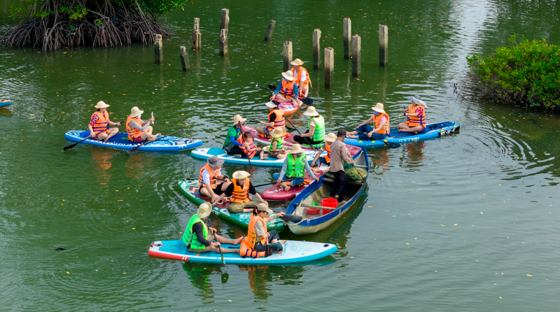 Experience Con Chim - SUP Rowing & Wetland Life (2)