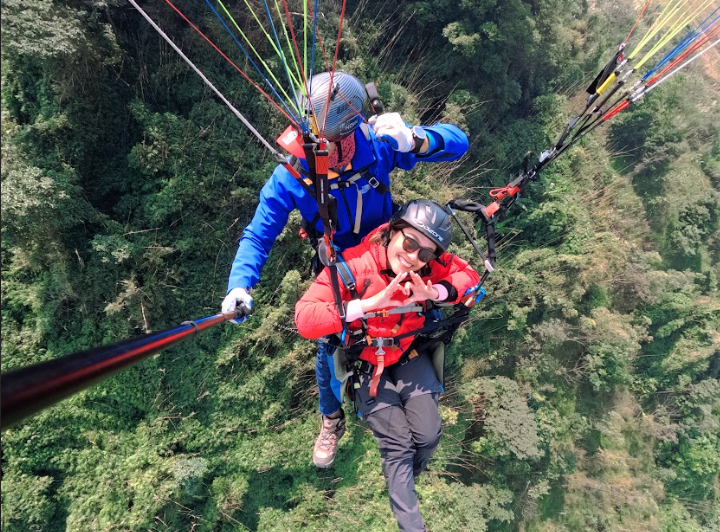 Paragliding at Bui Hill - Experience from Hanoi (5)