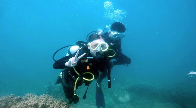 https://files.locallife.asia/images/800/1772615743623-vietnam-diving-and-training-center-1.jpg