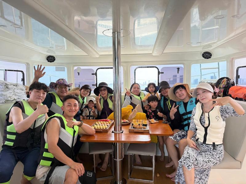 Son Tra Tour: Diving to See Coral - Sea Sports (6)