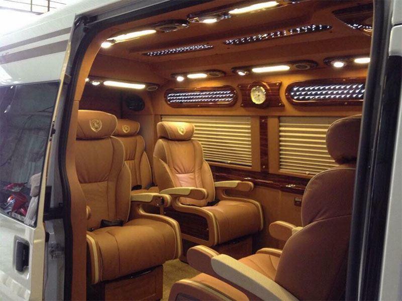 High-Quality Limousine from Da Nang to Hue. (4)