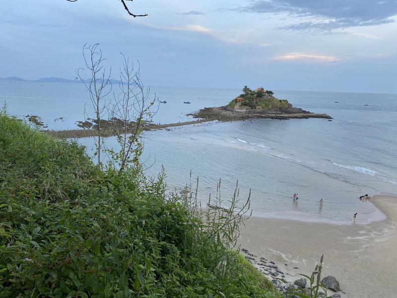 Tham quan Bãi Vọng Nguyệt