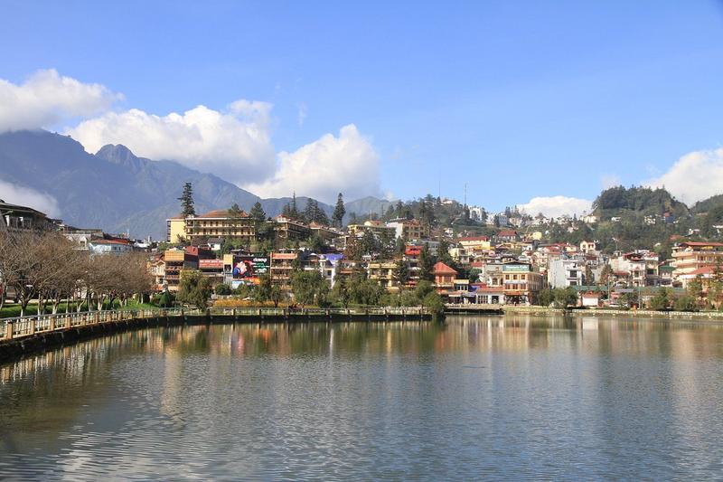 Hồ Sapa (4)