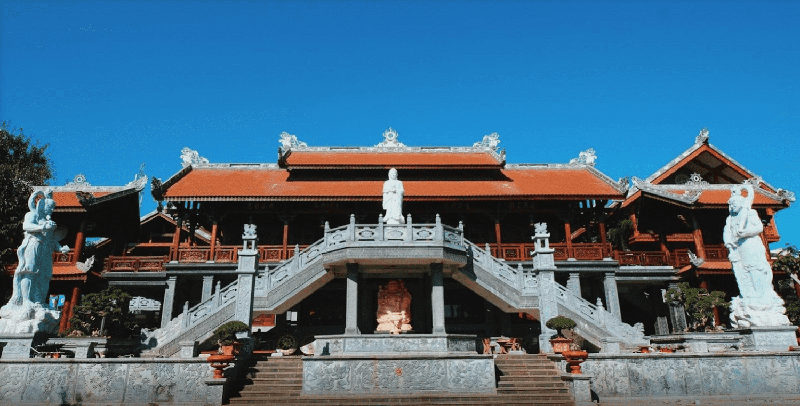 Sac Tu Khai Doan Pagoda (3)