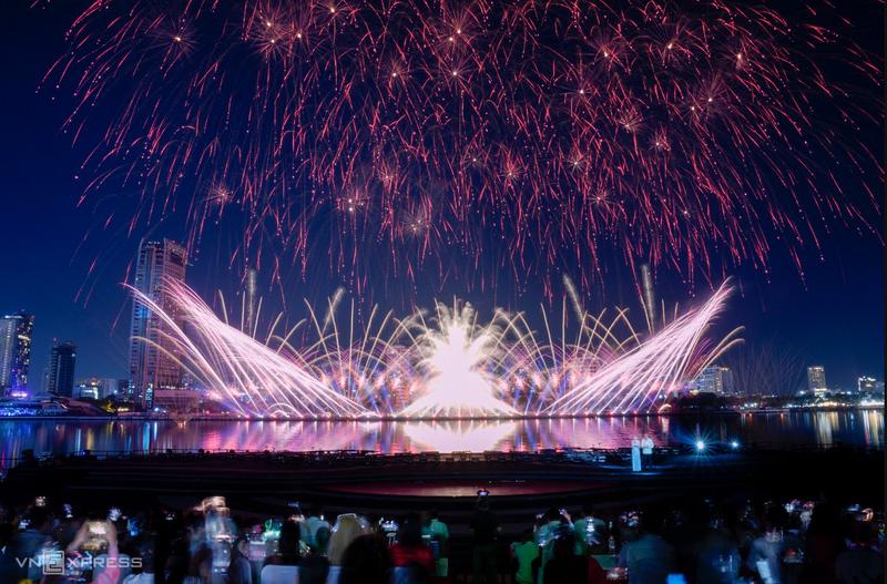 DIFF – Shine Above the Han River (1)