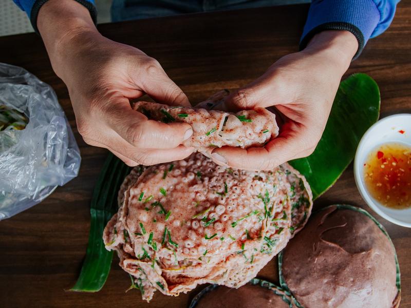 Bánh Xèo Gạo Đỏ (1)