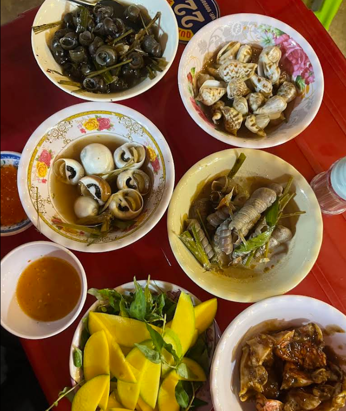 Oc Hoa Eatery (2)