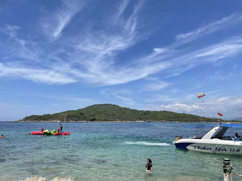 https://files.locallife.asia/images/800/1791708698003-2a5d5d74-cbbd-41fb-8dbc-3df4c19f8bd4-03.jpg