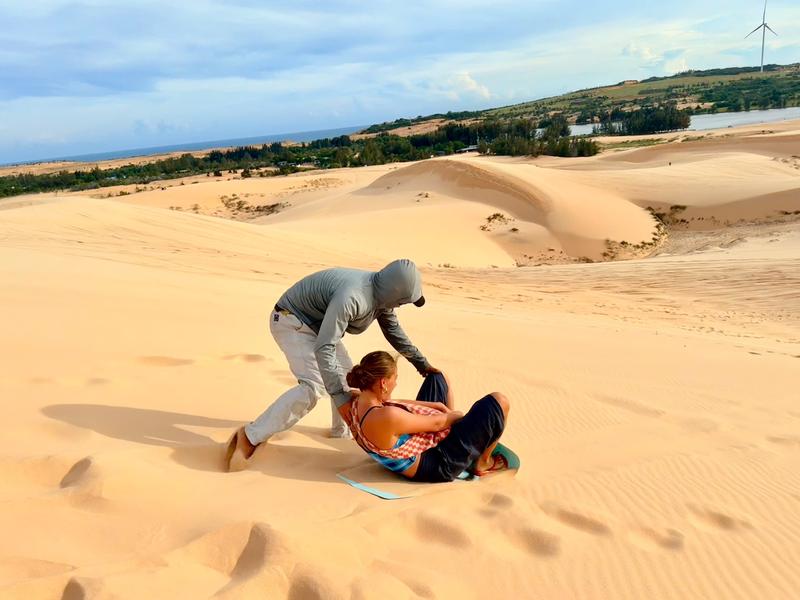 https://files.locallife.asia/images/800/1792140162085-aa830c2a-8ff4-4937-9ee6-c6895303474f-2b6a7efc94ec14b24dfd.jpg