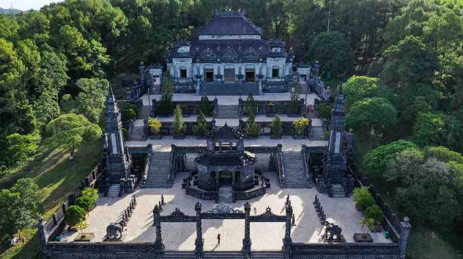 https://files.locallife.asia/provinces/thua-thien-hue.jpg